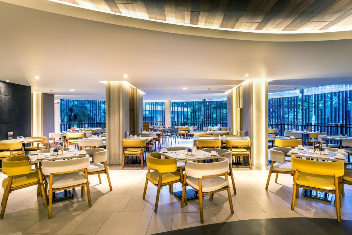 Holiday Inn Resort Phuket Karon Beach фото 13