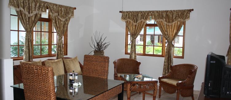 Фото отеля Le Surmer Self Catering Chalets