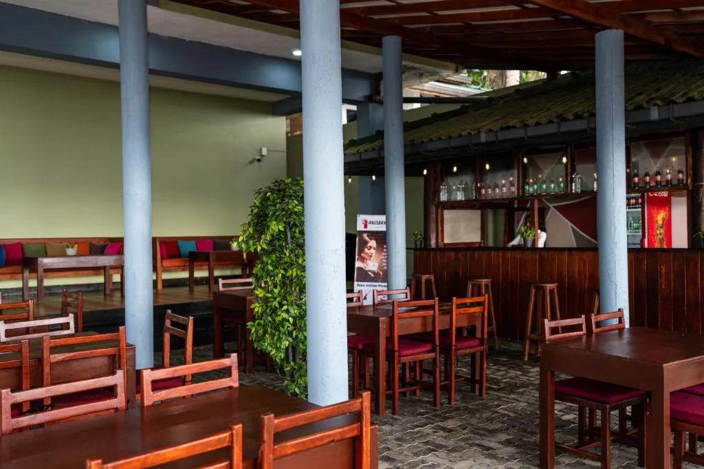 Serenade Beach Hotel фото 23