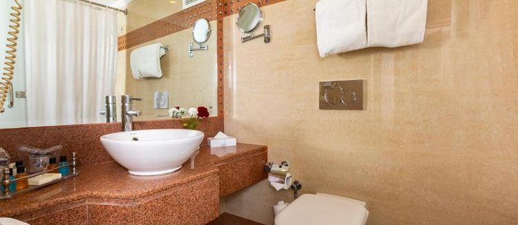 Фото отеля Golden Tulip Flamenco