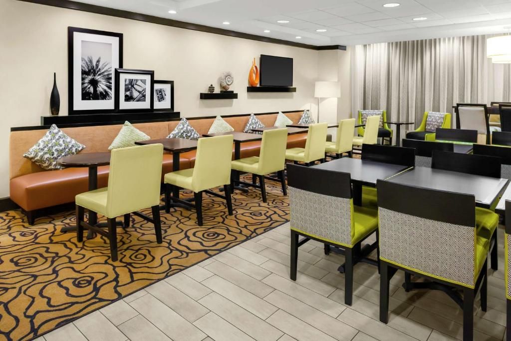 Hampton Inn Miami Dadeland фото 4