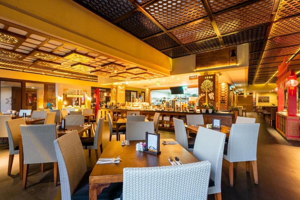 Vouk Hotel & Suites фото 4