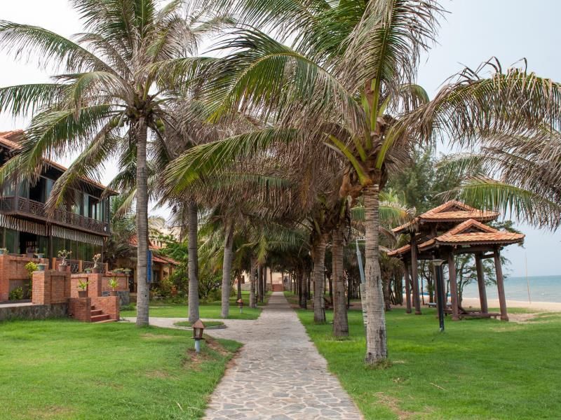 Sandhills Beach Resort & Spa фото 21
