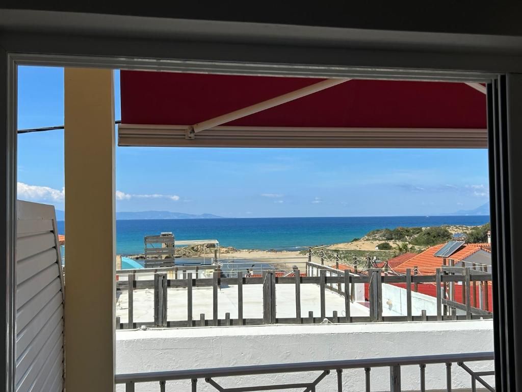 Brati II Beach Hotel фото 24