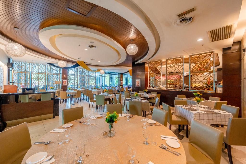 Adya Hotel Kuah Langkawi фото 4