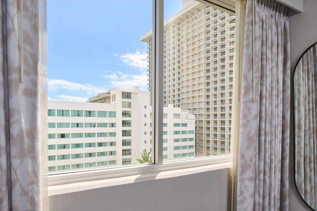 OHANA Waikiki East by Outrigger фото 22