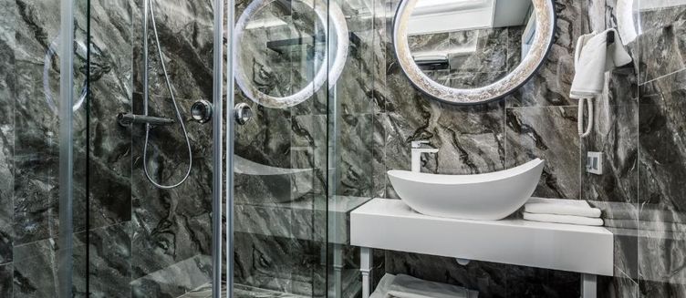 Фото отеля HISTORY Boutique Hotel & SPA