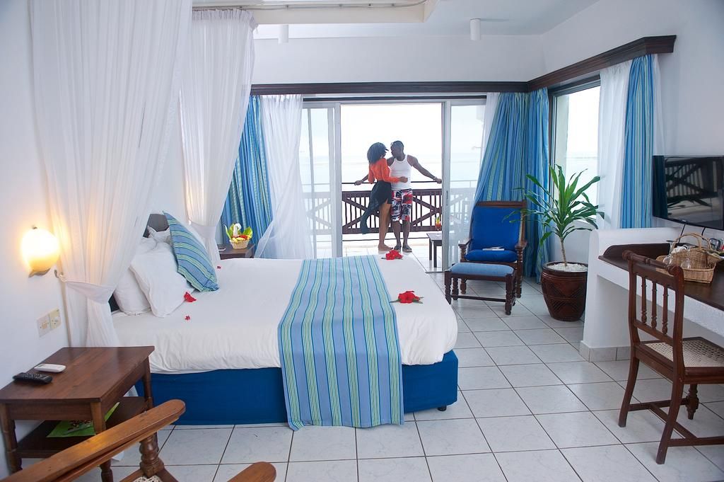 Voyager Beach Resort фото 0