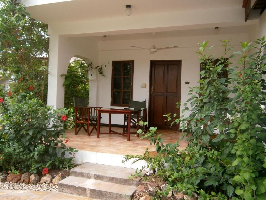 Flame Tree Cottages фото 14