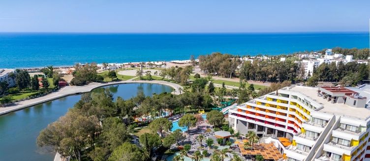 Фото отеля Megasaray Resort Side