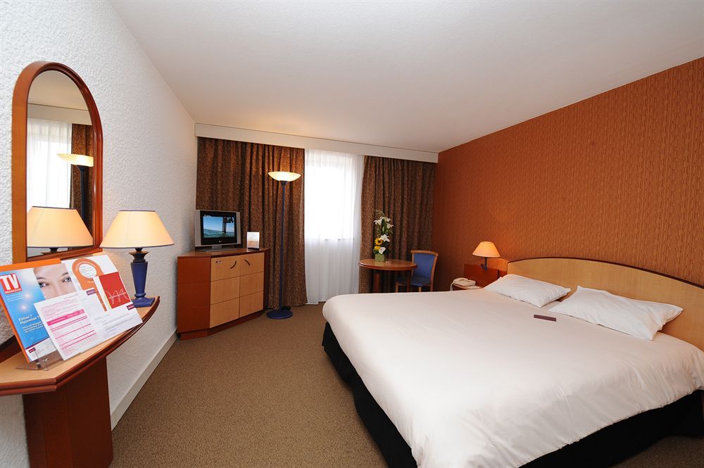 Hotel Mercure Le Havre Bassin du Commerce фото 32