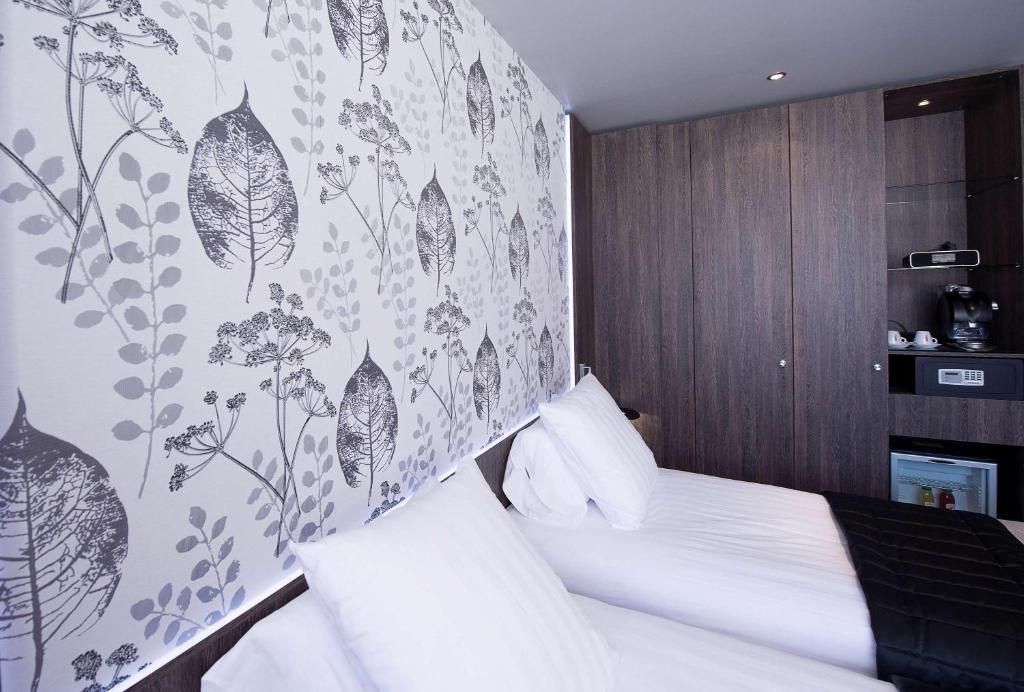 Best Western Plus Le Patio des Artistes Wellness Jacuzzi фото 35