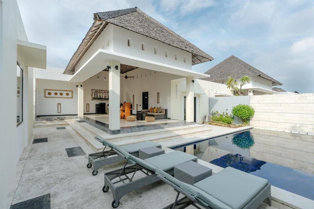 The Seminyak Suite Private Villa фото 63