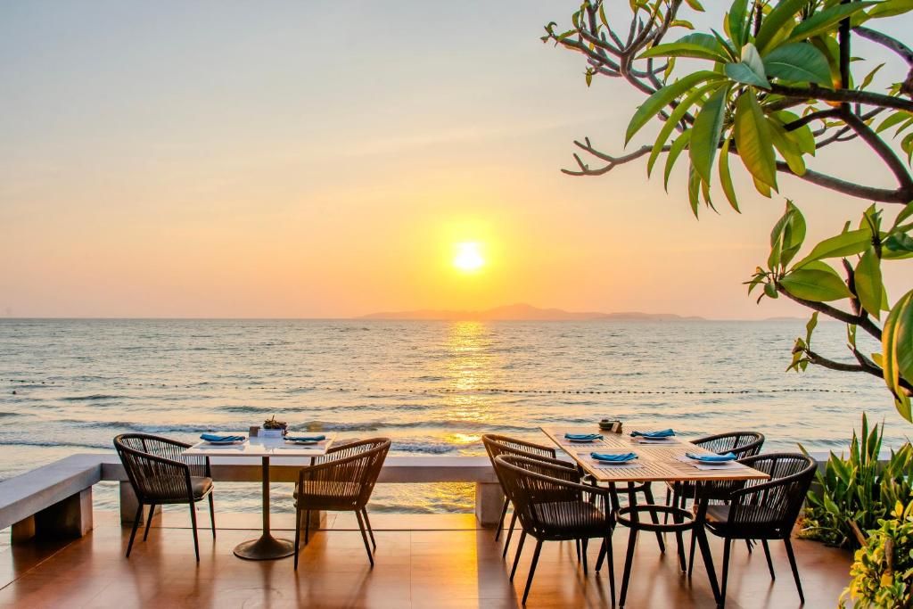 Royal Cliff Beach Terrace фото 83