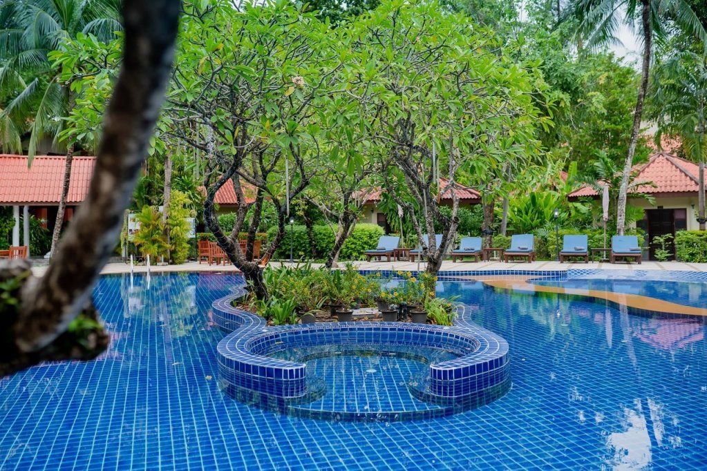 Phuket Leelavadee Hua Ting Resort фото 7