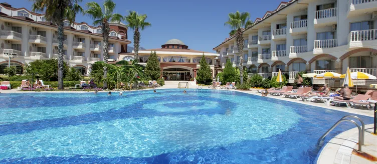 Фото отеля FUN&SUN Smart Lurea Beach