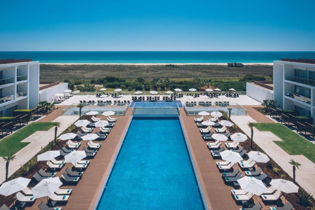 Iberostar Selection Lagos Algarve (Yellow Lagos Meia Praia) фото 14