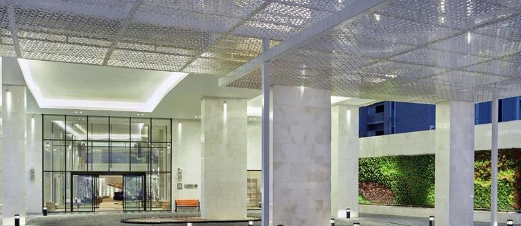 Фото отеля Hilton Garden Inn Muscat Al Khuwair