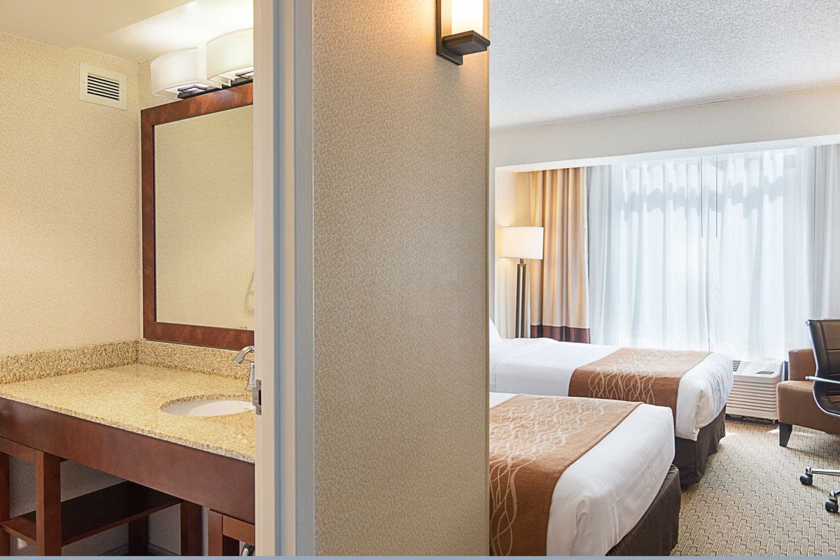 Comfort Inn By the Bay фото 40