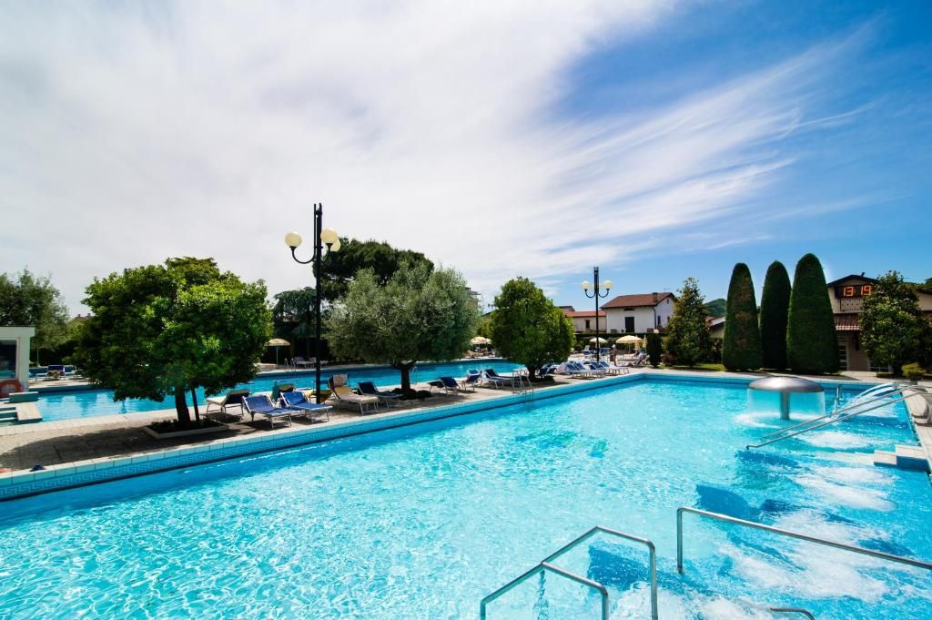 Hotel Terme Antoniano фото 8