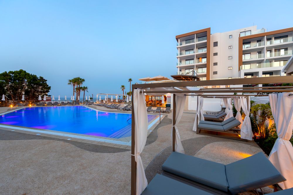 Leonardo Crystal Cove Hotel & Spa - by the sea (only adults 16+) фото 18