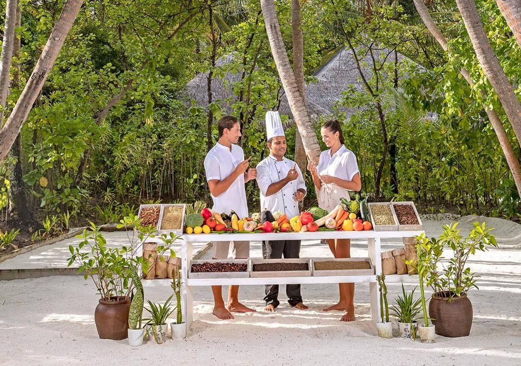 Naladhu Private Island Maldives фото 75