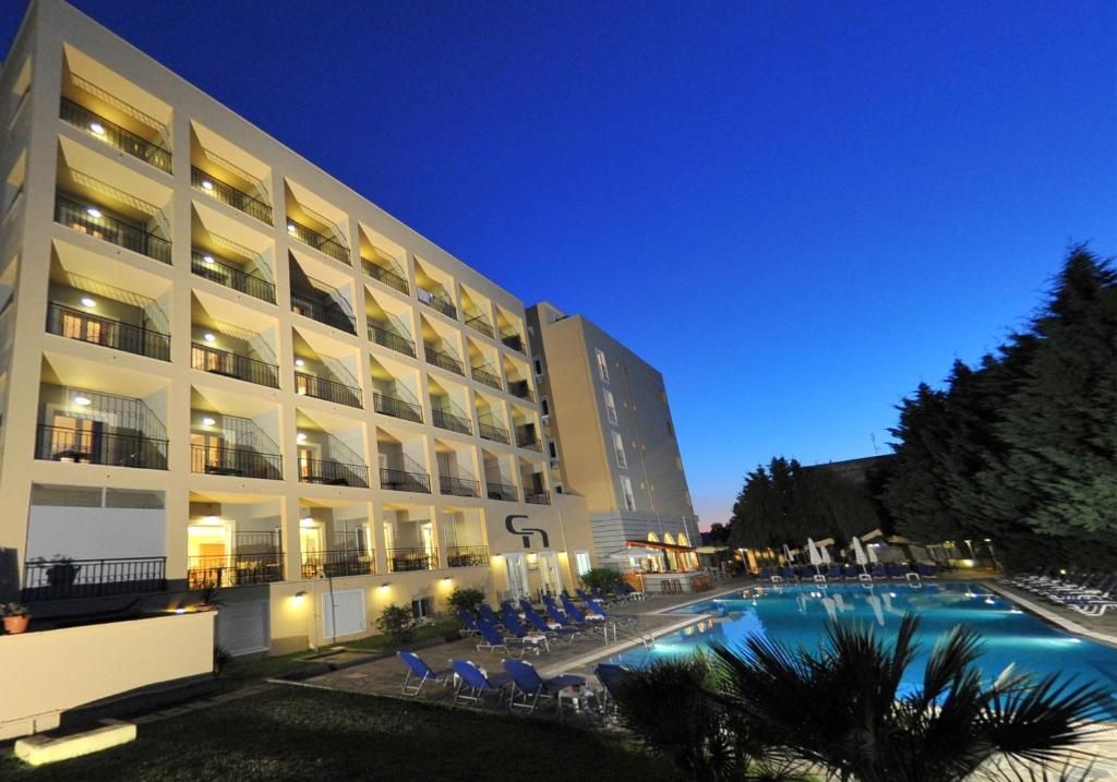 CNic Hellinis Hotel фото 20