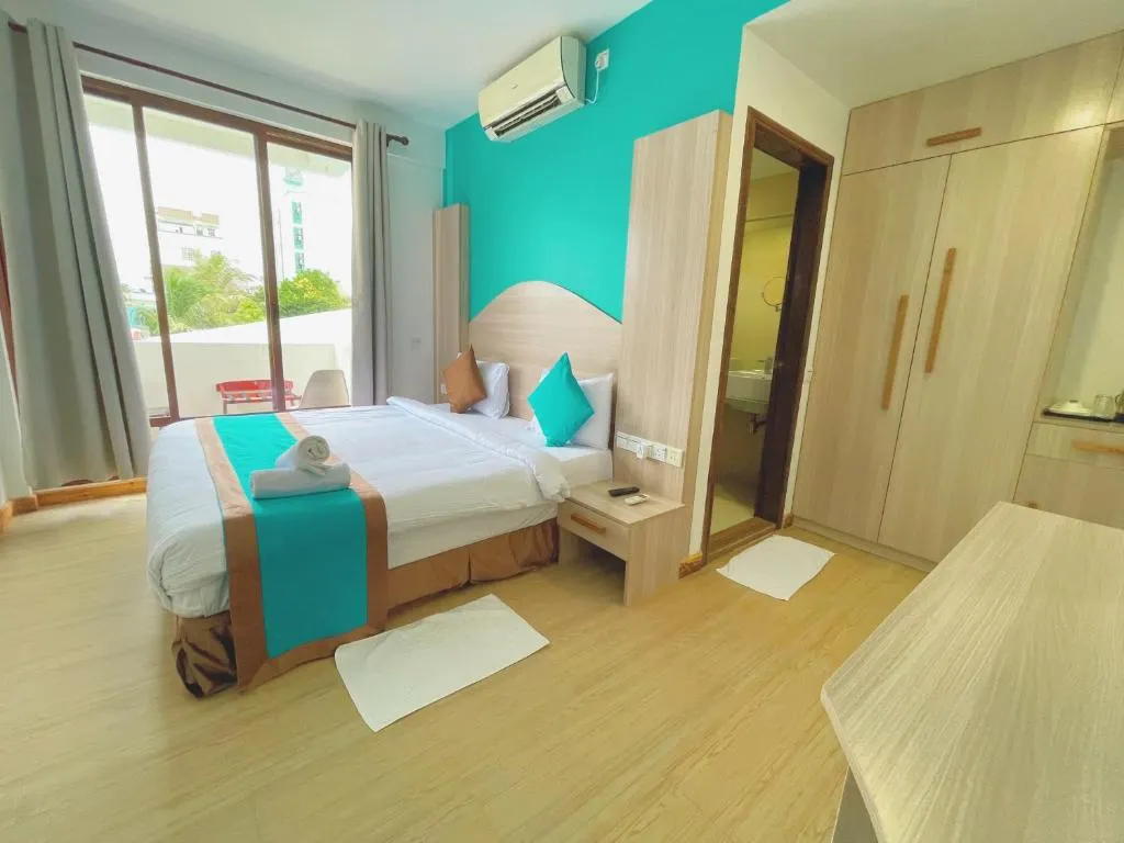 Kue Hotels Maafushi фото 2