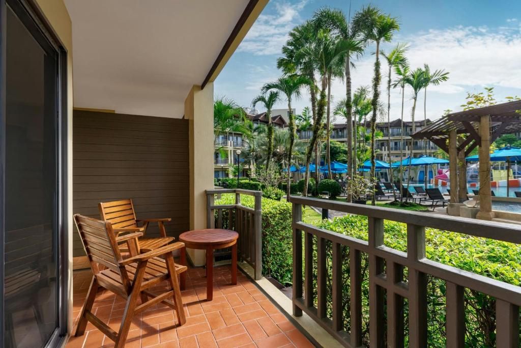 Phuket Marriott Resort & Spa Merlin Beach фото 148
