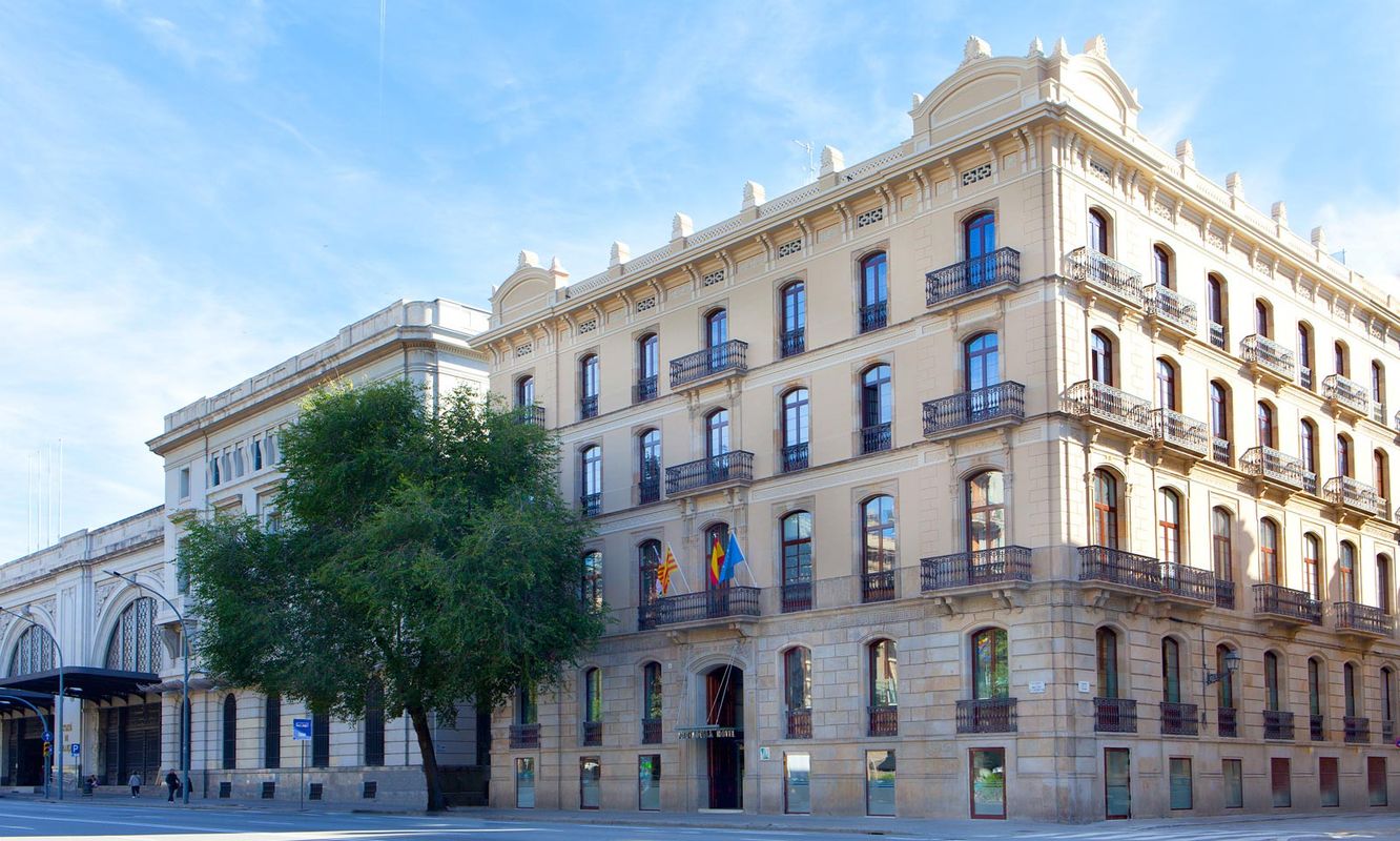 Hotel Ciutadella фото 43