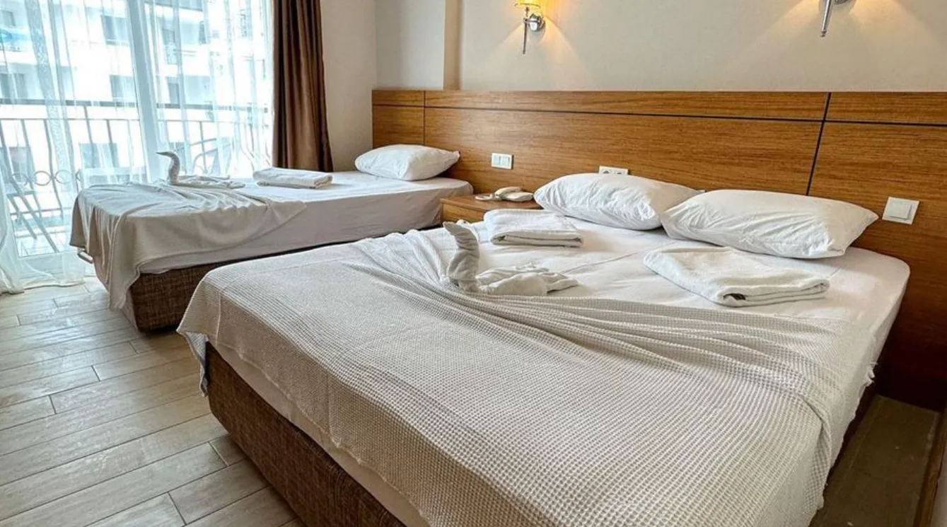 Beso Beach Hotel фото 2