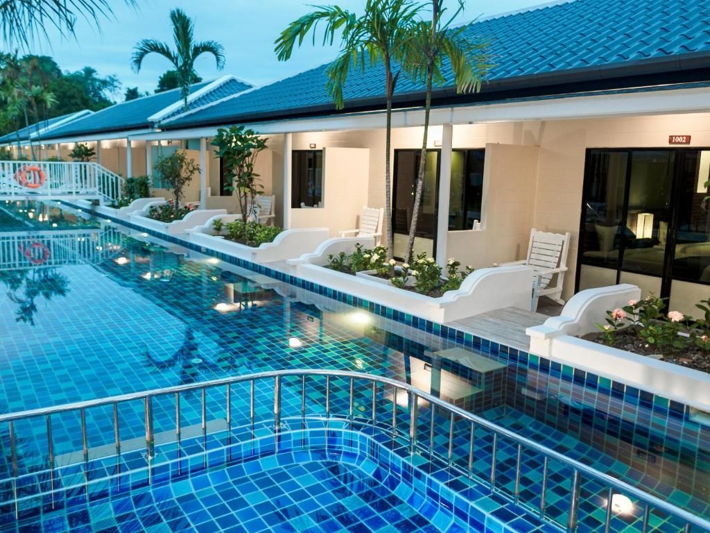 Tuana Hotels Brook Pool Access фото 29