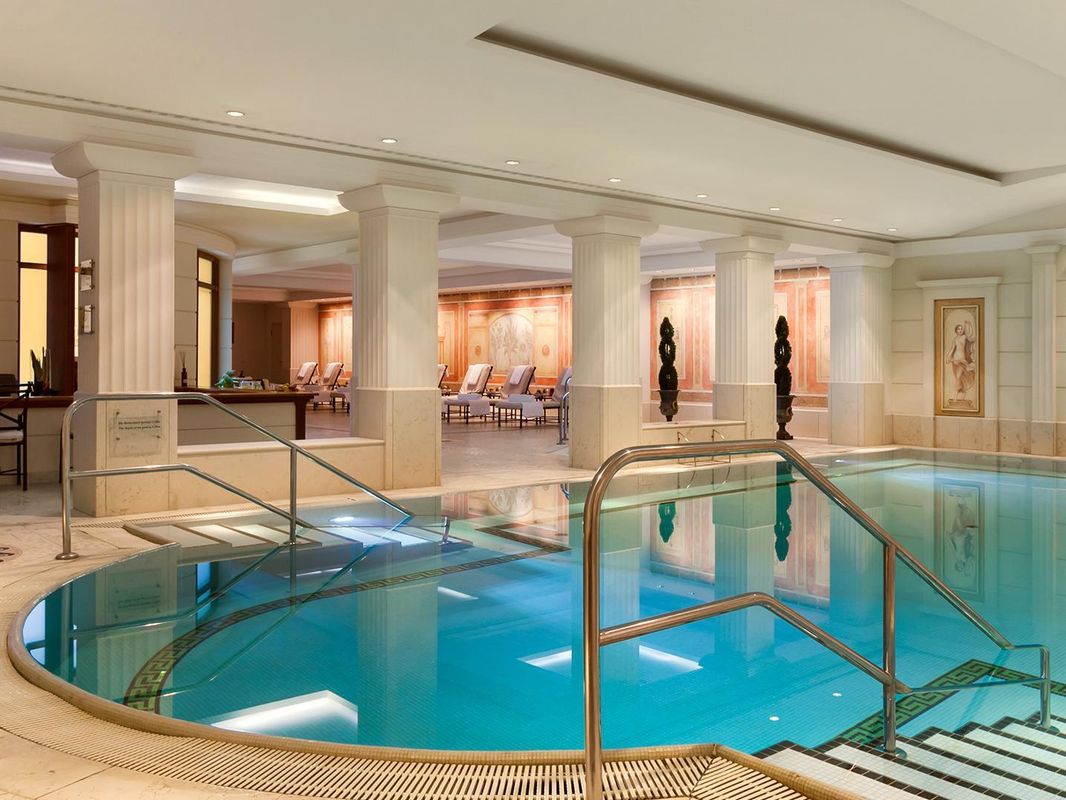 Hotel Adlon Kempinski фото 42
