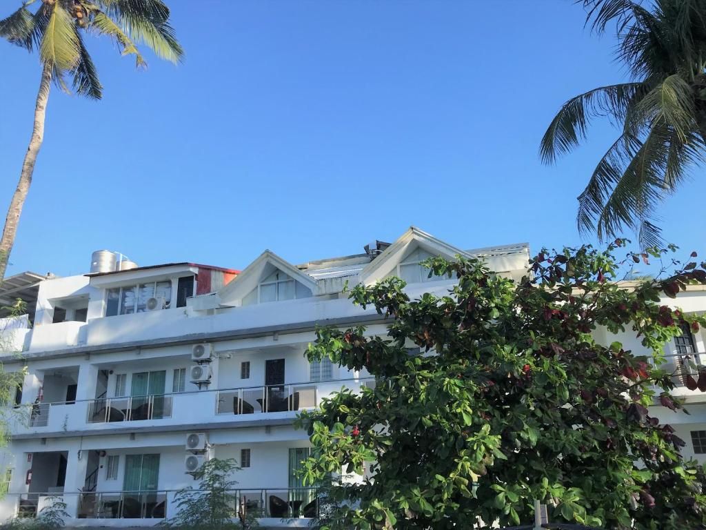 Grand Blue Beach Hotel фото 67