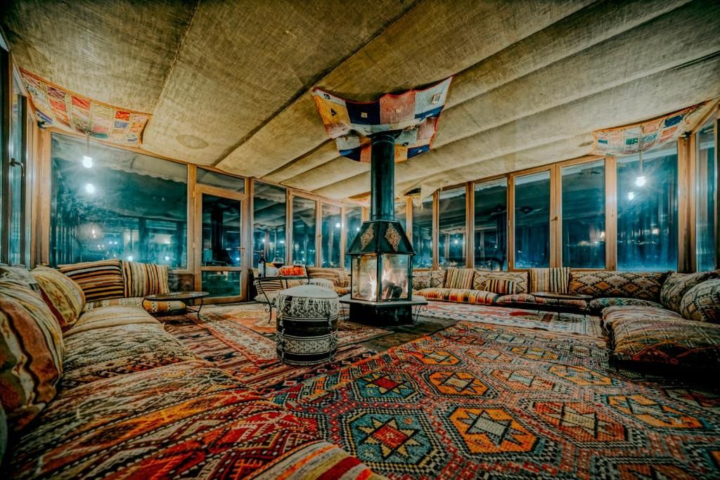 Elysee Cave House фото 35