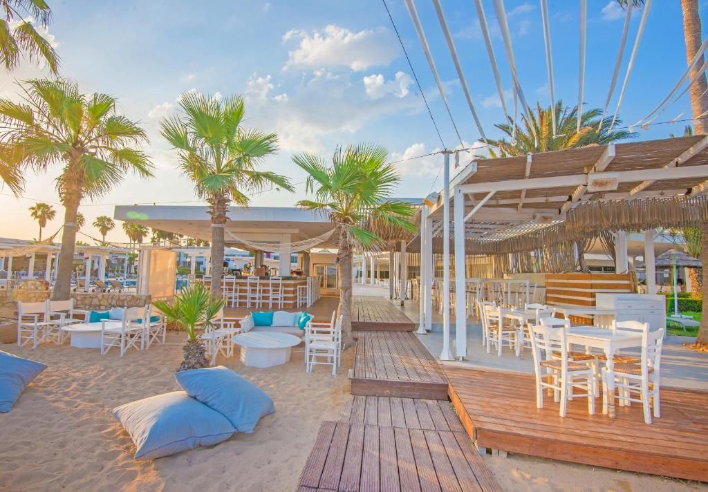 Dome Beach Hotel & Resort фото 15