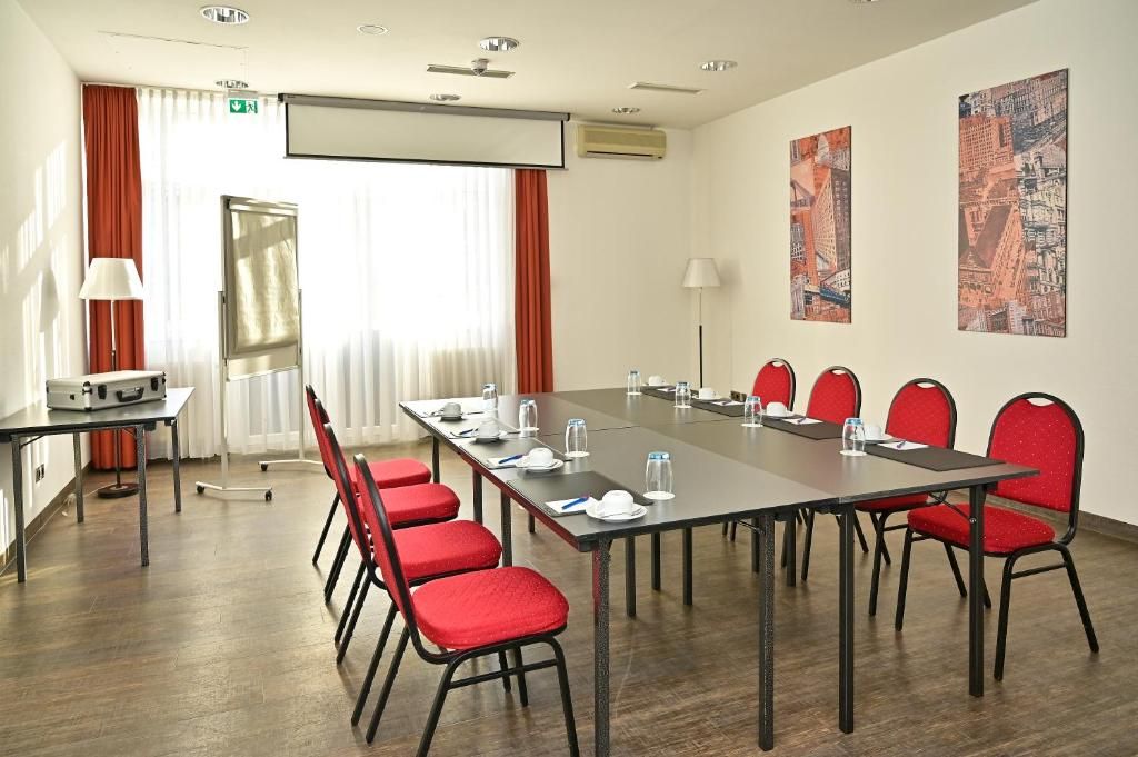 Tryp Celle Hotel фото 24