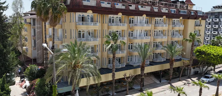 Фото отеля Citrus Plaza Hotel