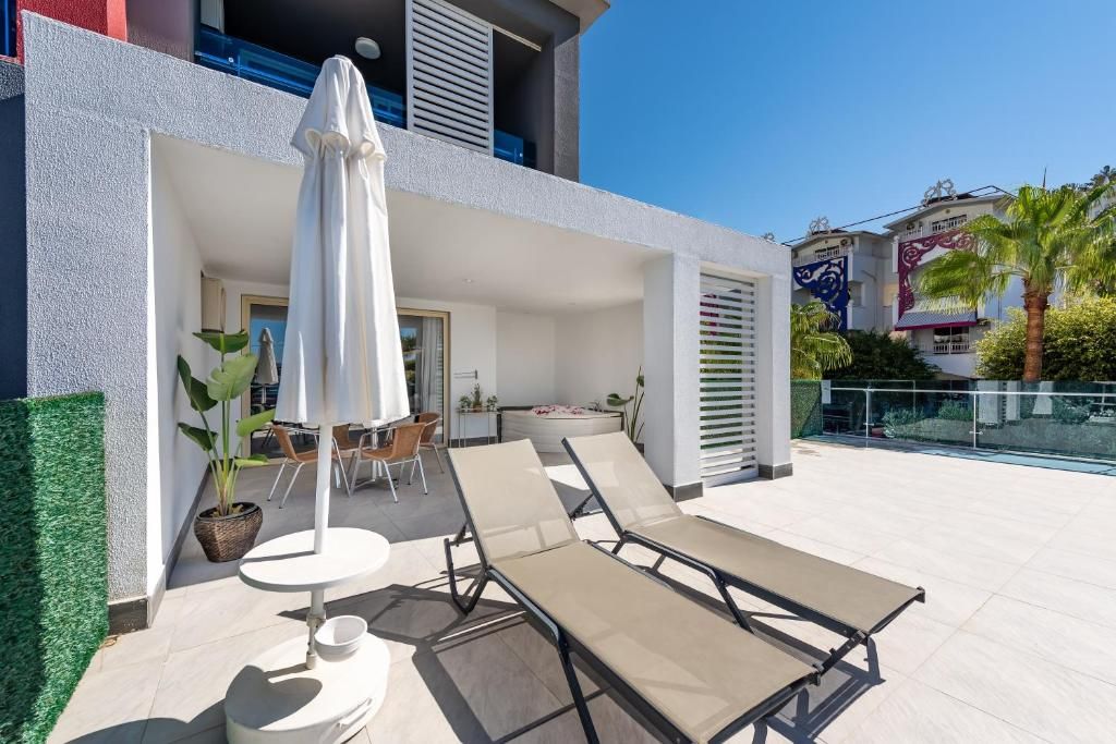 White City Beach Hotel (Adults Only) фото 84