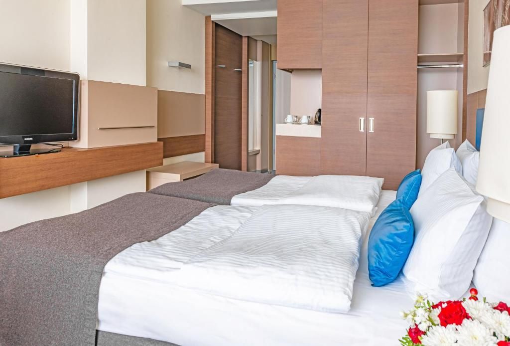 Ramada By Wyndham Yekaterinburg Hotel & Spa фото 31