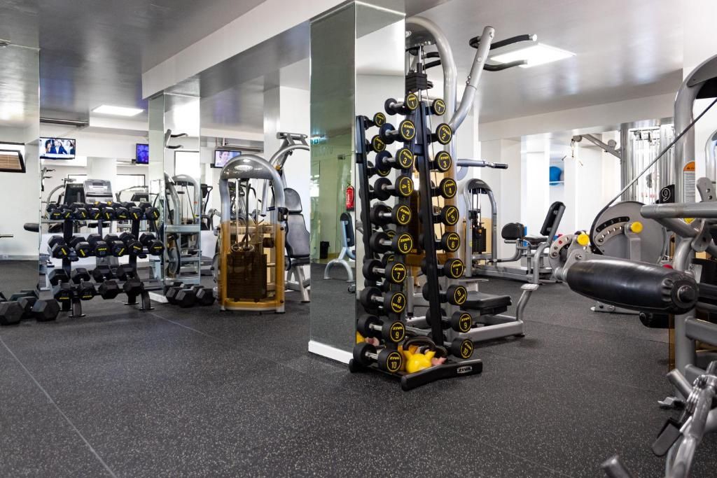 Browns Sports And Leisure Club фото 27
