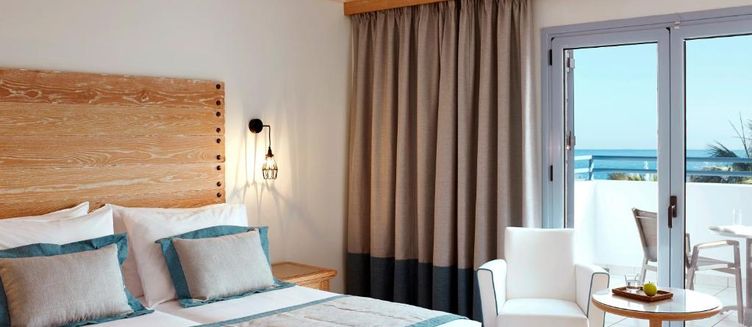 Фото отеля Mitsis Rodos Village Beach Hotel & Spa