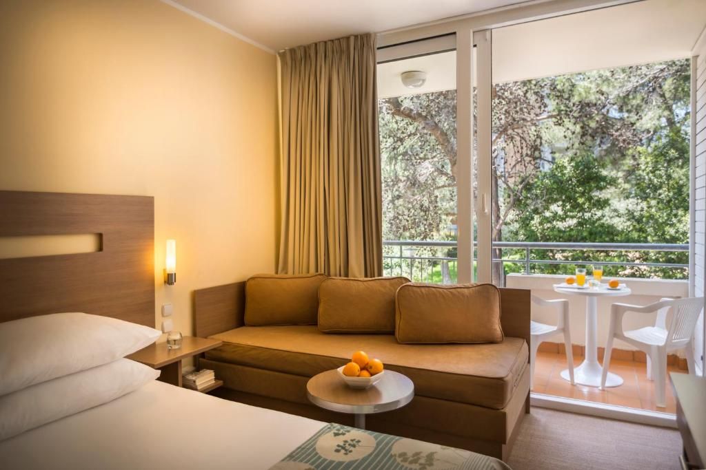 Miramar Sunny Hotel by Valamar фото 14