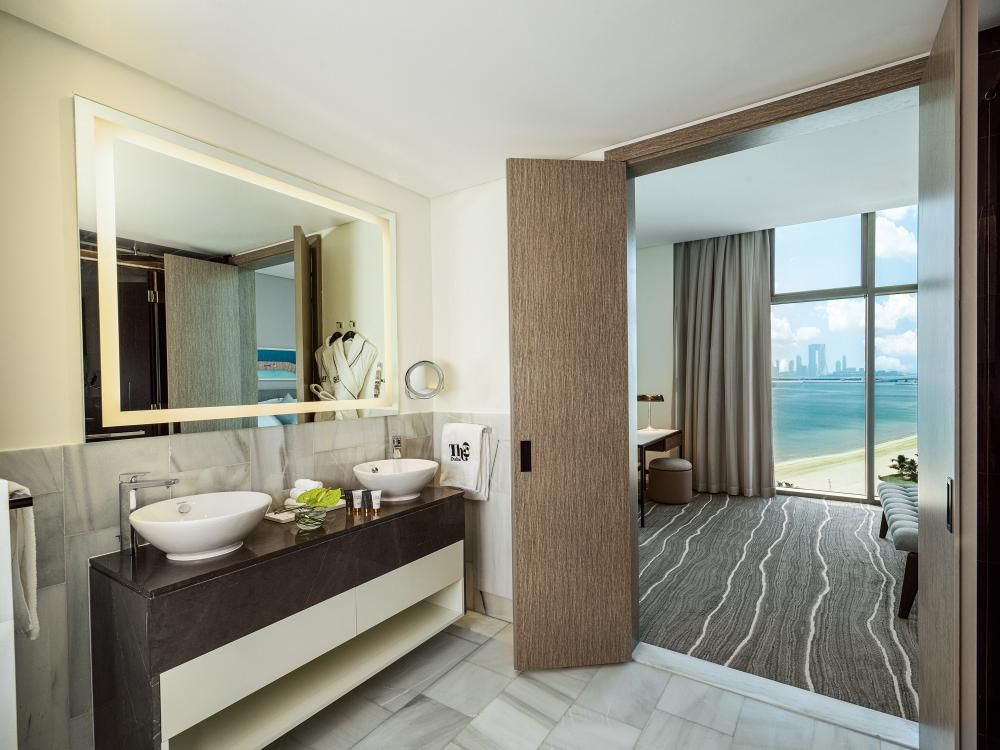 Th8 Palm Dubai Beach Resort Vignette Collection фото 52