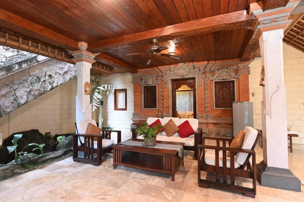 Puri Dewa Bharata Hotel & Villas фото 8