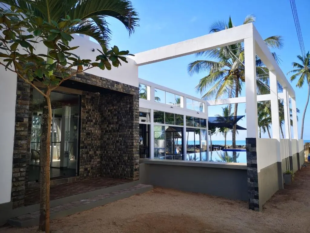 Saara Beach Hotel фото 6