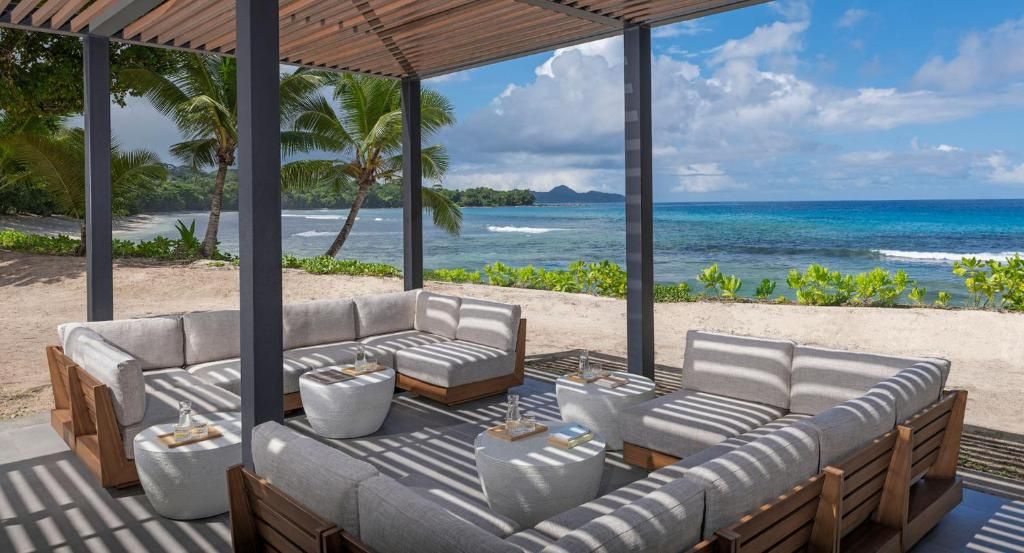 Avani Barbarons Seychelles Resort фото 65