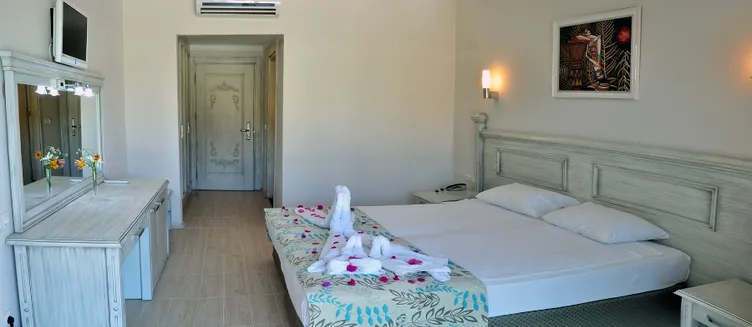 Фото отеля Elite Life Hotel