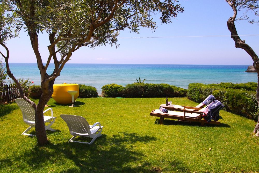 Corfu Glyfada Menigos Beach фото 45