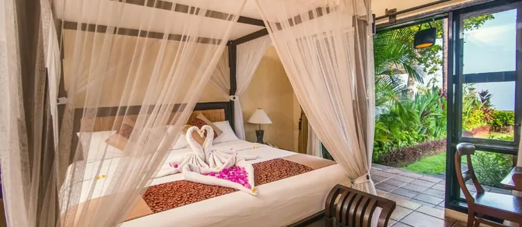 Фото отеля Nugraha Lovina Seaview Resort & Spa